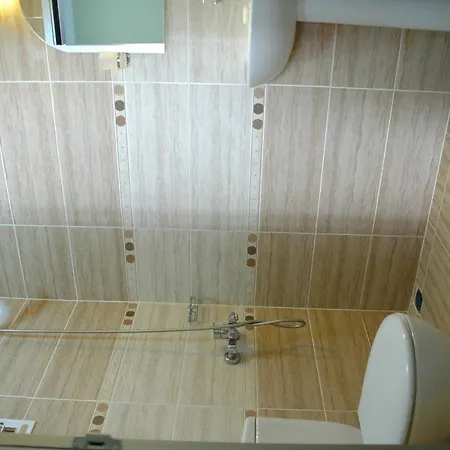 乌米特2号酒店 酒店