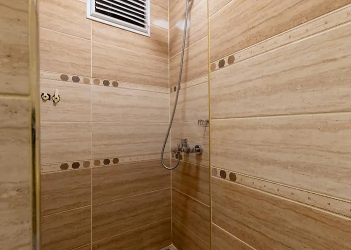 乌米特2号酒店 3*