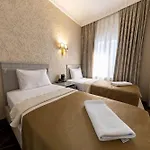 Umit 2 Otel
