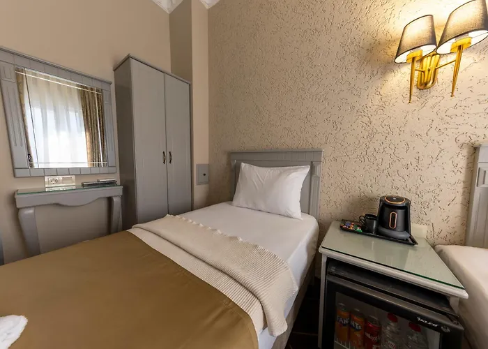 Umit 2 Hotel